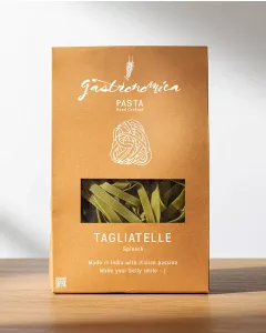 Gastronomica spinach tagliatelle pasta, artisan Italian-style ribbon pasta